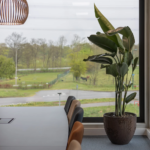 Groen op kantoor bij Mombarg Beton in Ulft