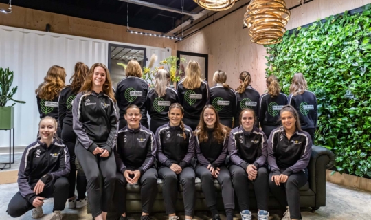 Meidenvoetbalteam SVO-DCS-OBW